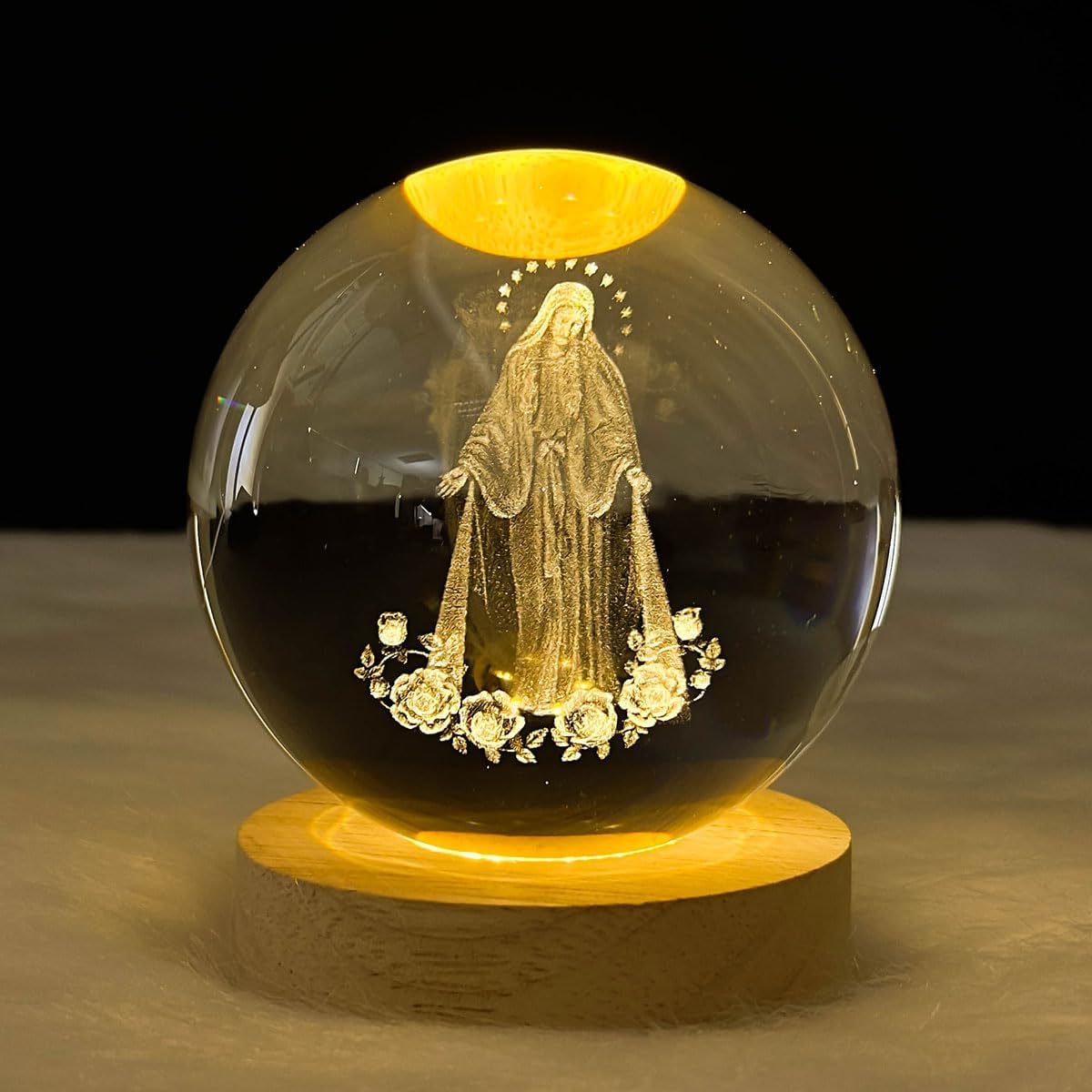 Lampada: Sfera Celeste – la Presenza Divina che Illumina la Tua Casa
