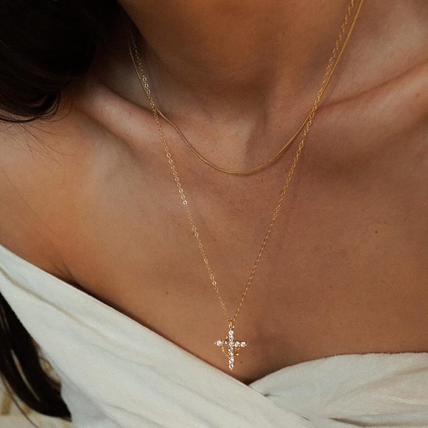 COLLIER CRUCIFIX AVEC BAGUE DE LUXE