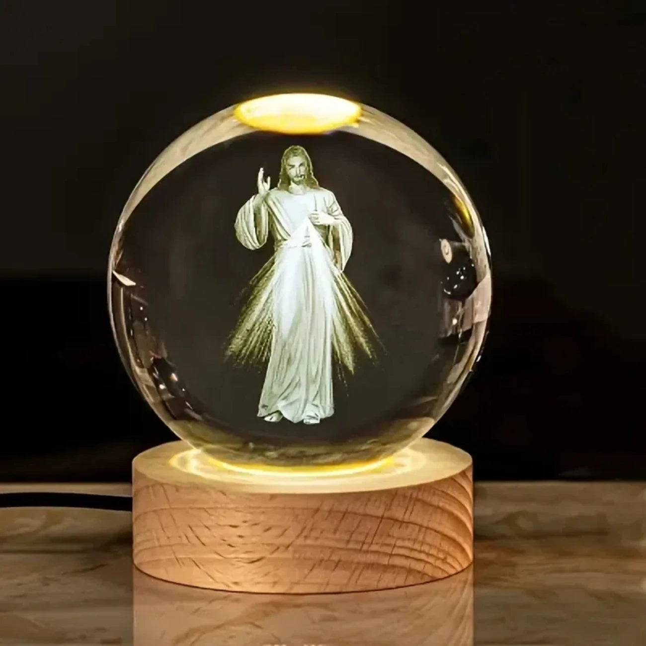 Lampada: Sfera Celeste – la Presenza Divina che Illumina la Tua Casa