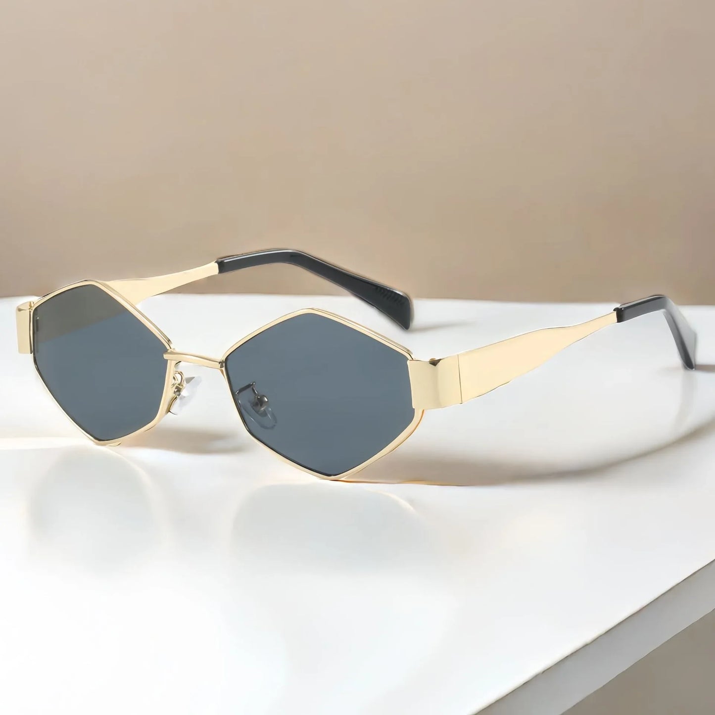 Lunettes de Soleil Femme Paris Élégance