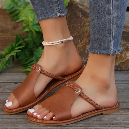 Sandales plates en cuir